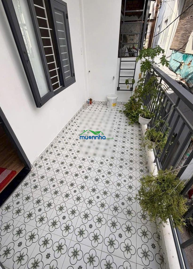 Nhà 2 tầng, nguyễn trọng tuyển, p.tân sơn hoà, (p.1, tân bình). có 1 phòng ngủ dưới trệt.