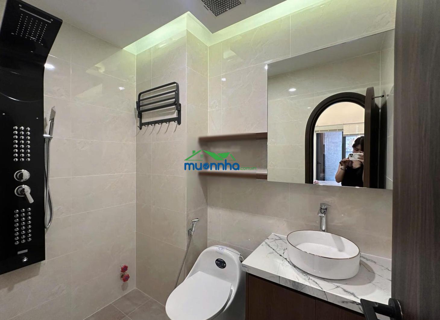 Bán nhà hẻm đẹp ngô quyền - vĩnh viễn quận 10, dt: 6x18m, 4l thang máy, hđt 100tr/tháng giá 23.5 tỷ - 2