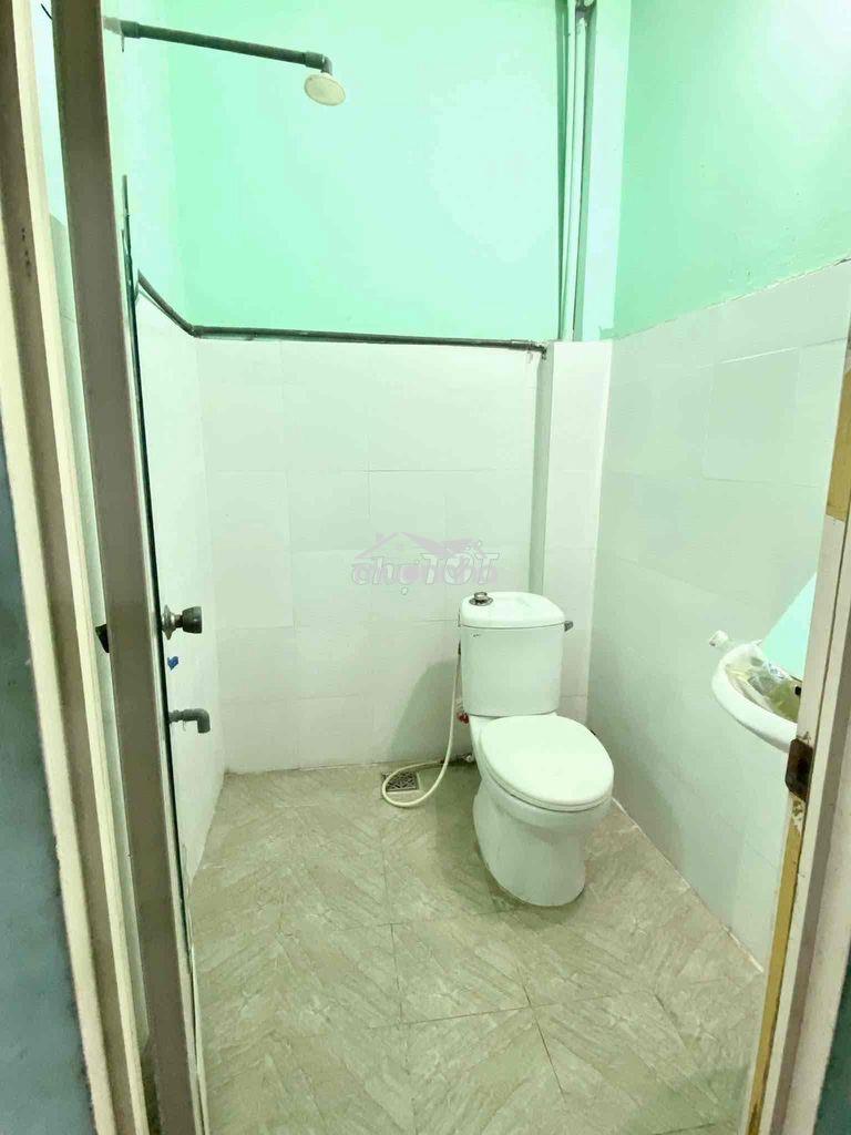 Cho thuê phòng giá rẻ chỉ 3tr199 tại hoà hưng q10 - 3