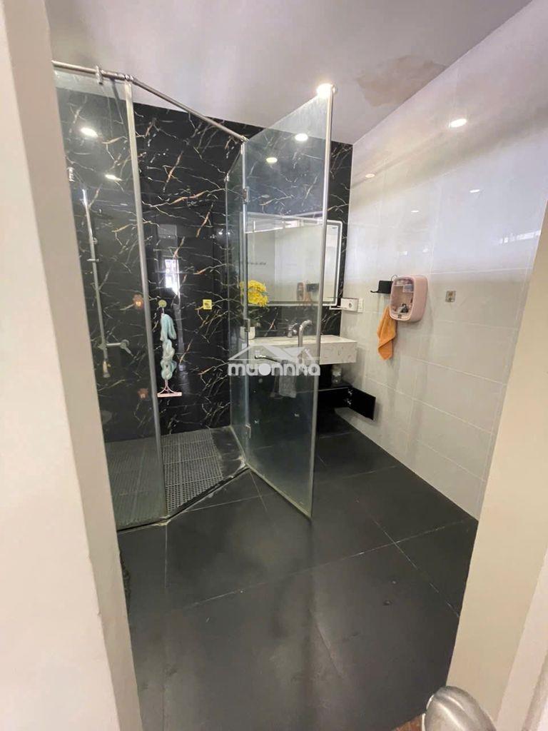Cần cho thuê căn hộ cao thắng gần nguyễn đình chiểu. dt 170m2 - 4