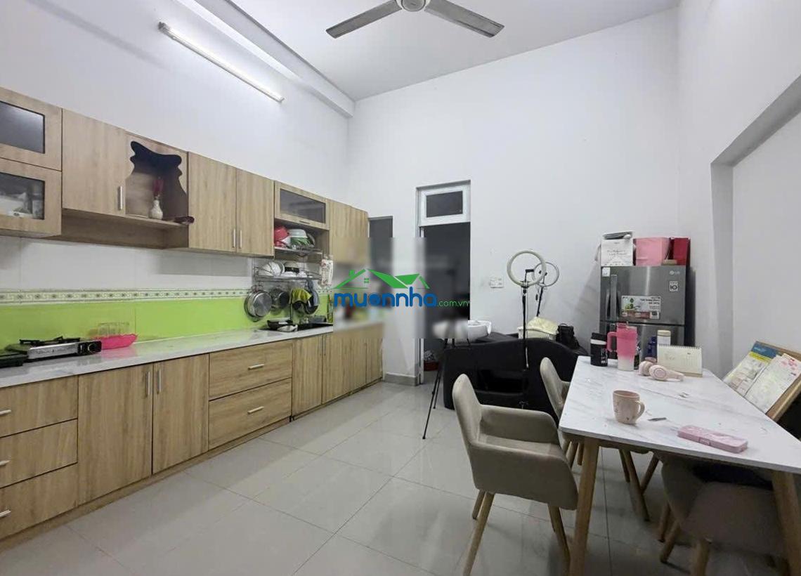 Bán nhà riêng tại nguyễn hữu tiến, 5,5 tỷ, 56 m2, view đẹp