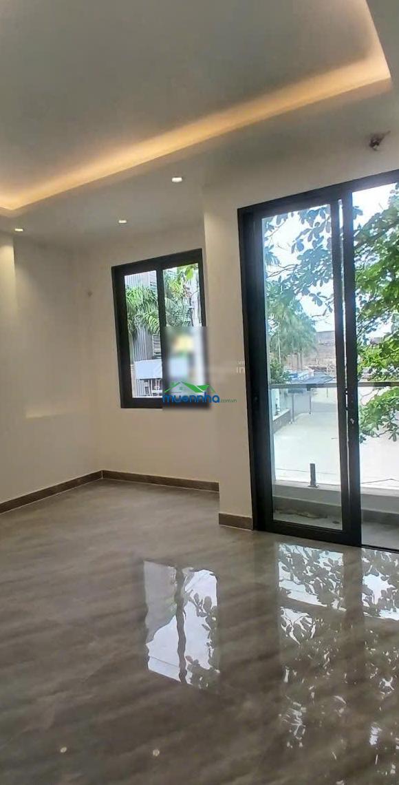 Bán nhà phạm hùng sát trường học lương văn can