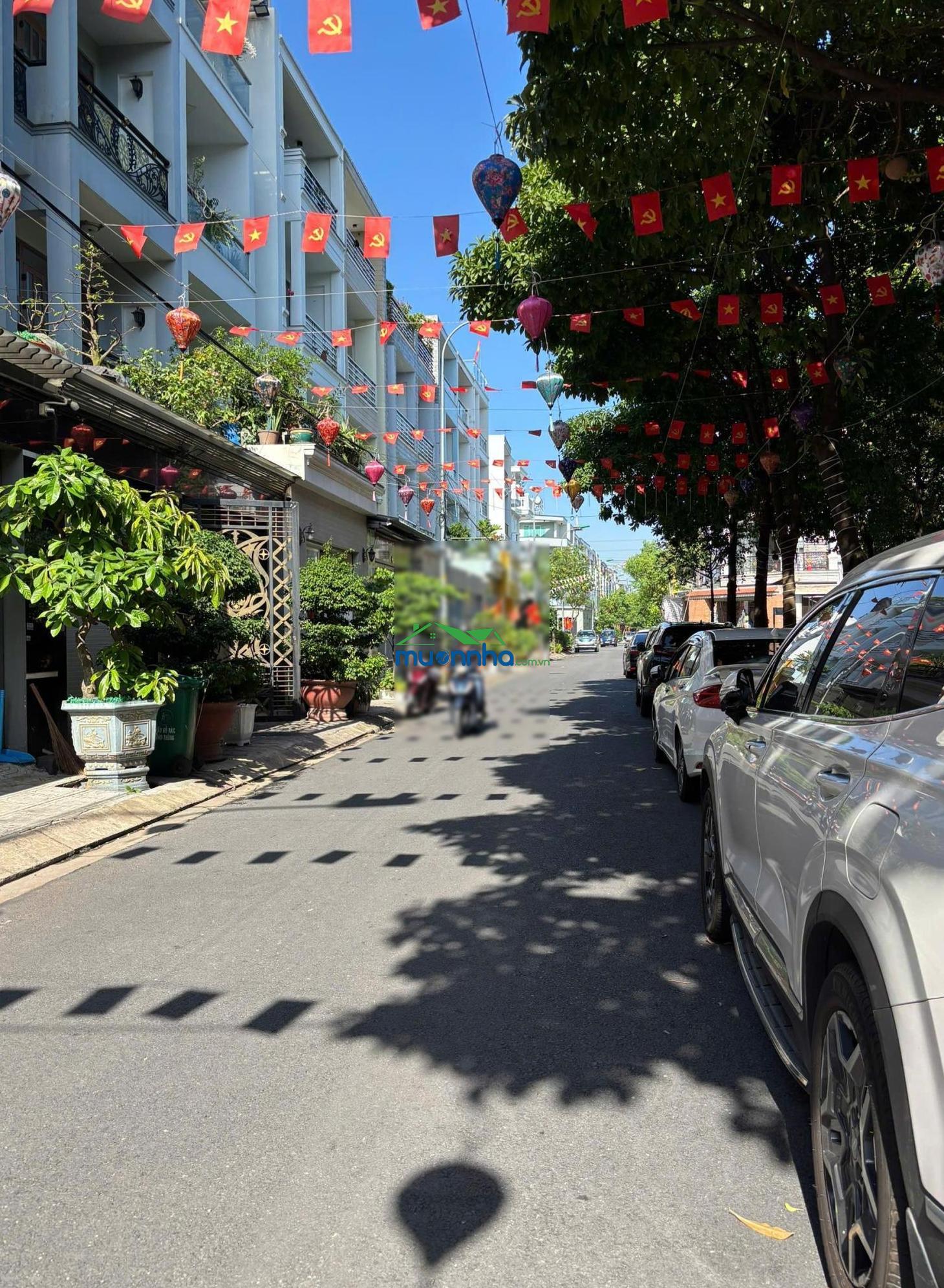 Nhà phố 3 tầng, 7m x 18m. view công viên kdc hiệp thành city - 2