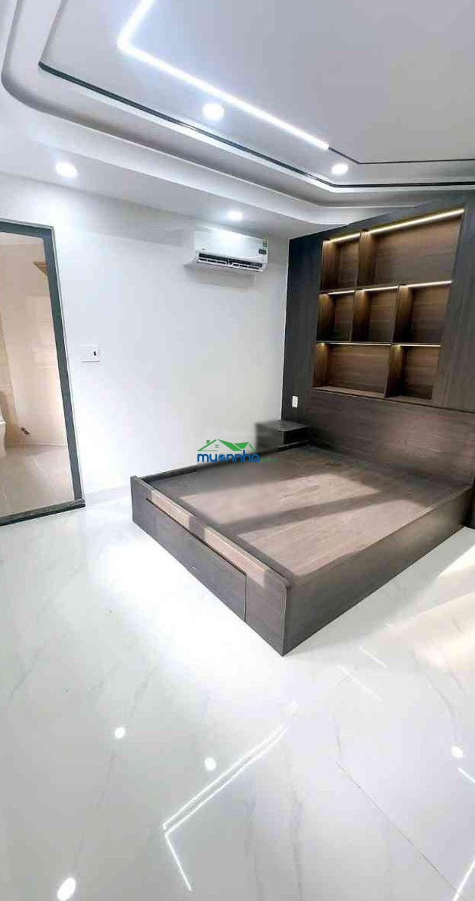 Bán nhà đường ông ích khiêm, gần đầm sen, (4 x 14m x 4 tầng) giá: nhỉnh 6 tỷ tl - 4