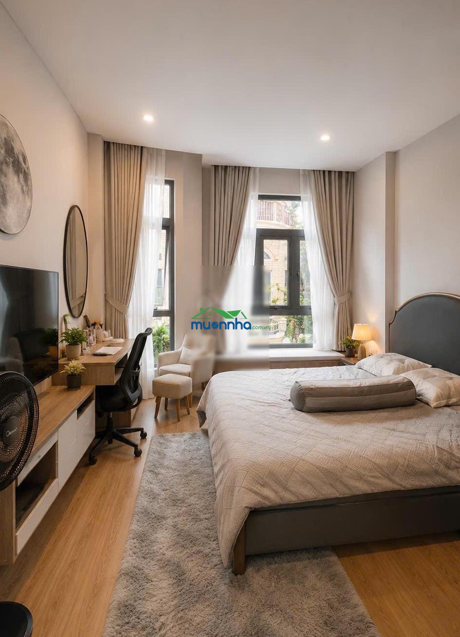 Khu đường số, quận 4, dt 32m² (4 x 8m), rộng 6m, ô tô và xe tải di chuyển thuận tiện