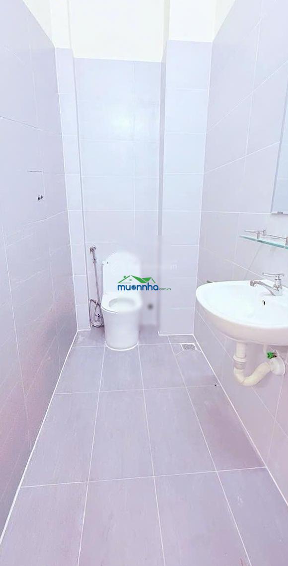 Nhà phố 2 tầng, hàng xóm vạn phúc - 55m2 nhỉnh 6 tỷ - đường 6m ôtô dậu trước nhà