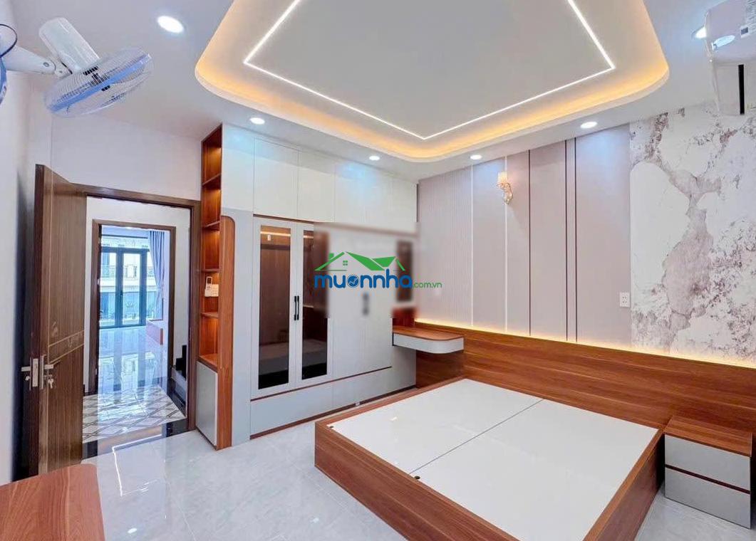 Chỉ 8 tỷ có ngay nhà phố 5 tầng - đường 20m có vỉa hè - 6 phòng ngủ - full nội thất cao cấp - 2