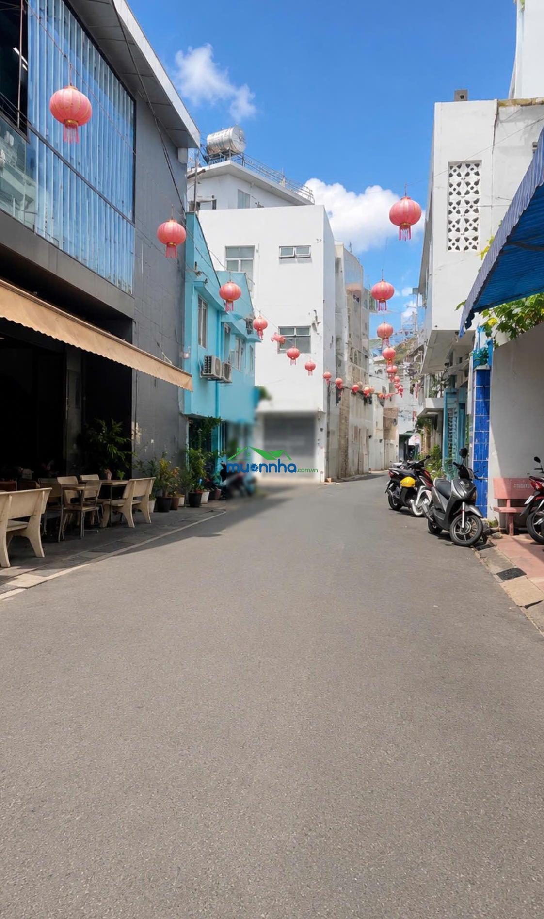 Bán nhà đẹp ngay âu cơ - lạc long quân - nhà mới 4 tầng, hẻm ô tô. - 2