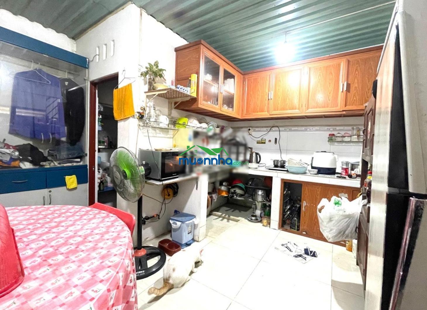 Mt lâm thị hố đối diện kdc hiệp thành city. 4*20 c4 gác lửng 79m2. 6,55 tỷ - 2