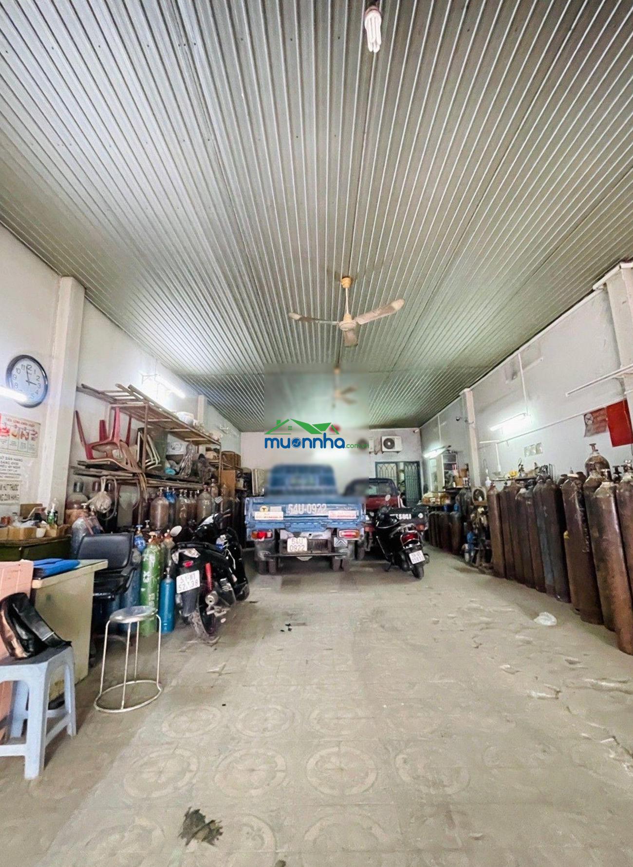 Bán nhà sát mt phan văn hớn gần trường chinh q12, nhà 165m2 - ngang 7m - giảm rất sâu còn 9tỷ35