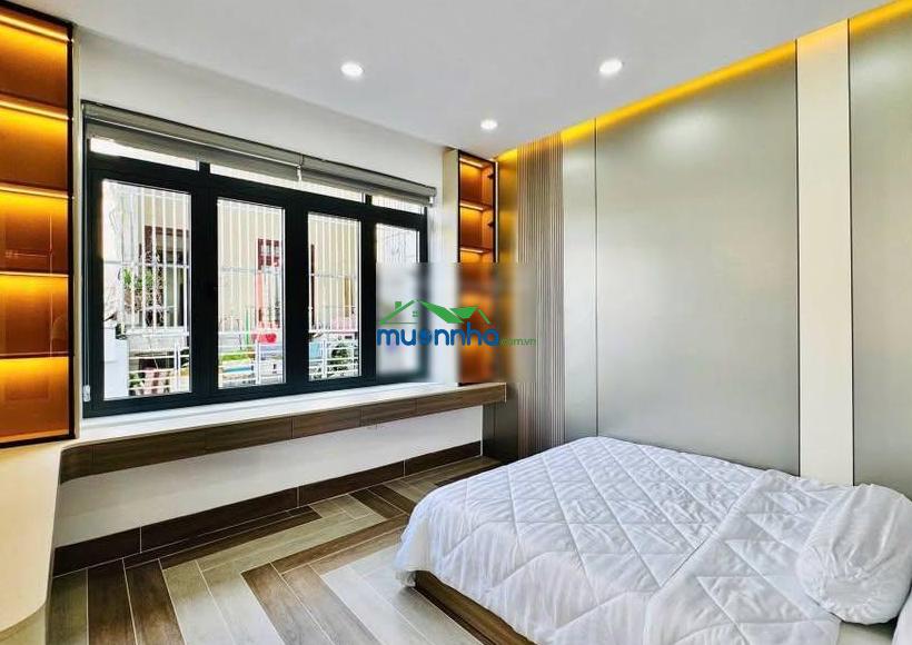 Nhà phố 4 tầng thiết kế hiện đại sổ hồng riêng giá: 5,95 tỷ (bớt lộc)