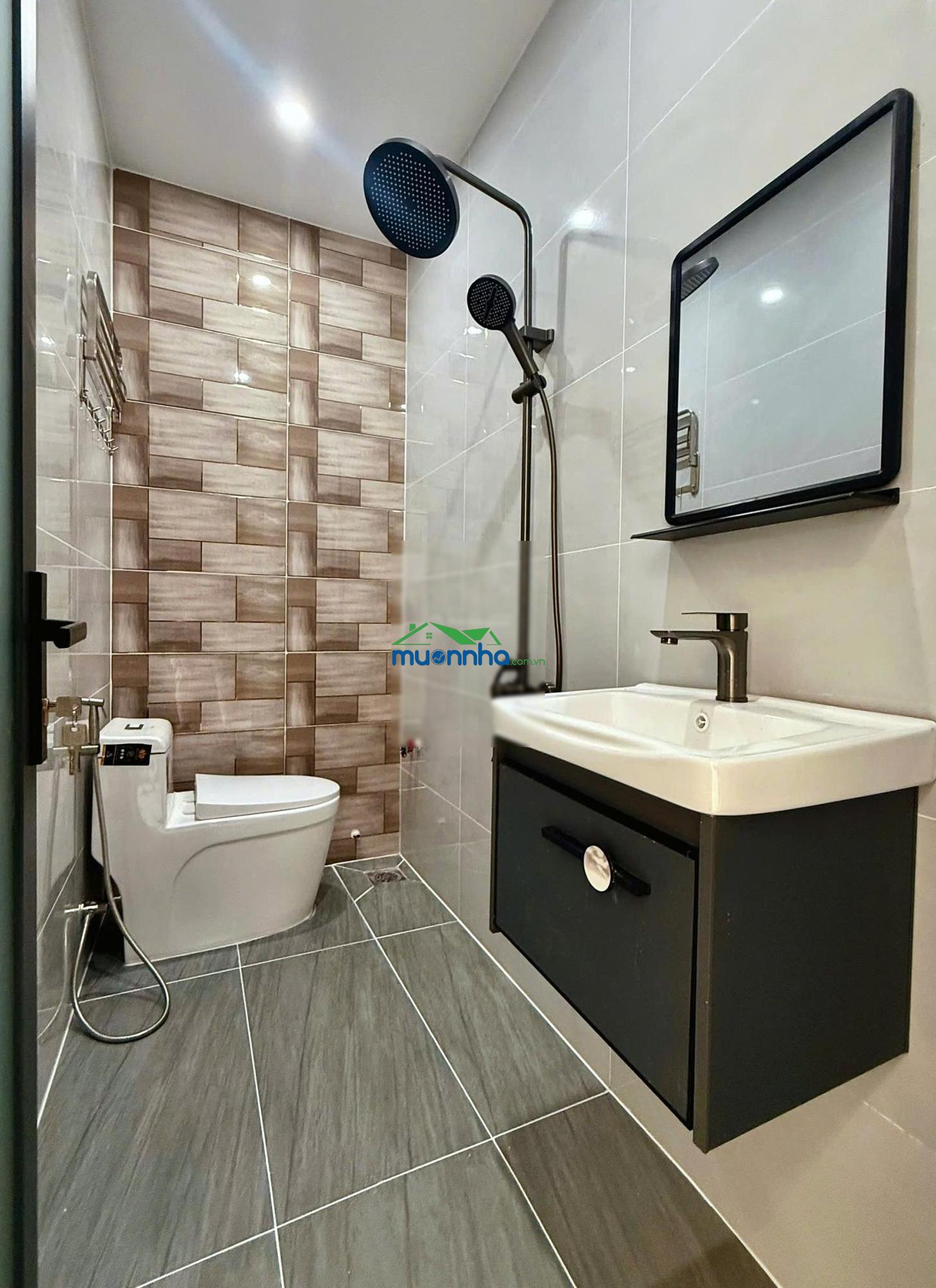 Nhà mới 2 tầng ngay bến xe miền tây đường bùi tư toàn 4.9 tỷ