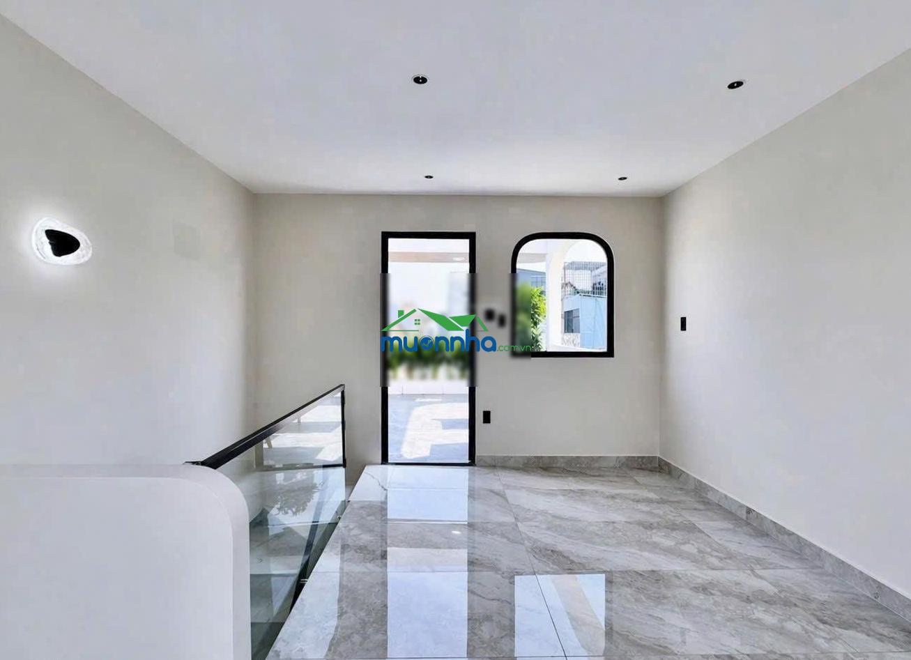 Căn nhà smarthome phong cách sang trọng - 4 tầng - full nội thất - hẻm xe hơi - sát mặt tiền đường - 2