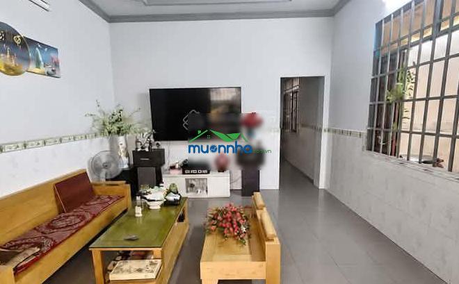 Bán gấp nhà cấp 4 để cùng con định cư nước ngoài gần cầu ông thìn, giá 2tỷ4