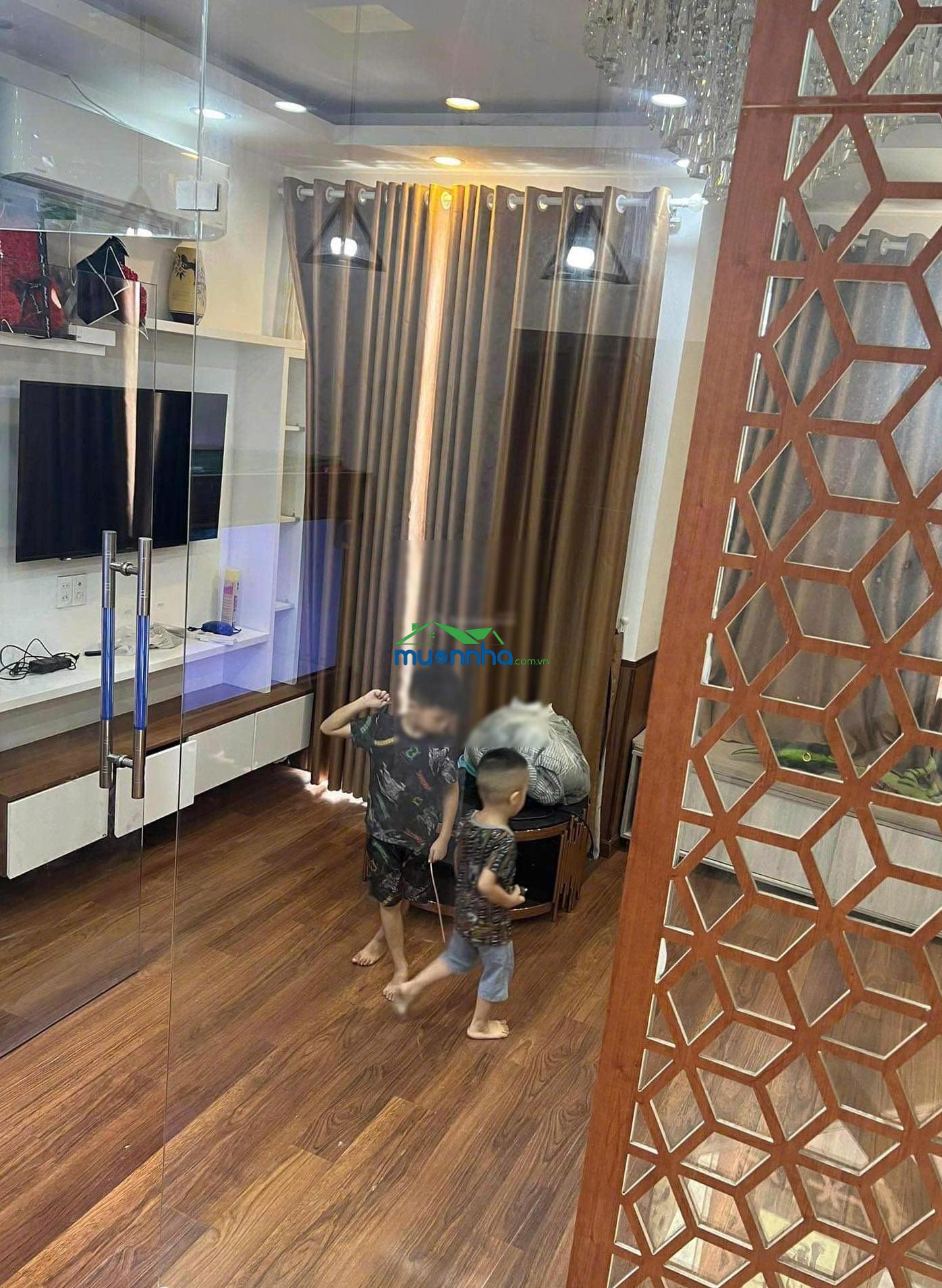Nhà tam bình - 4 phòng ngủ - hẻm xe hơi tránh nhau - 6.6 tỷ - 4