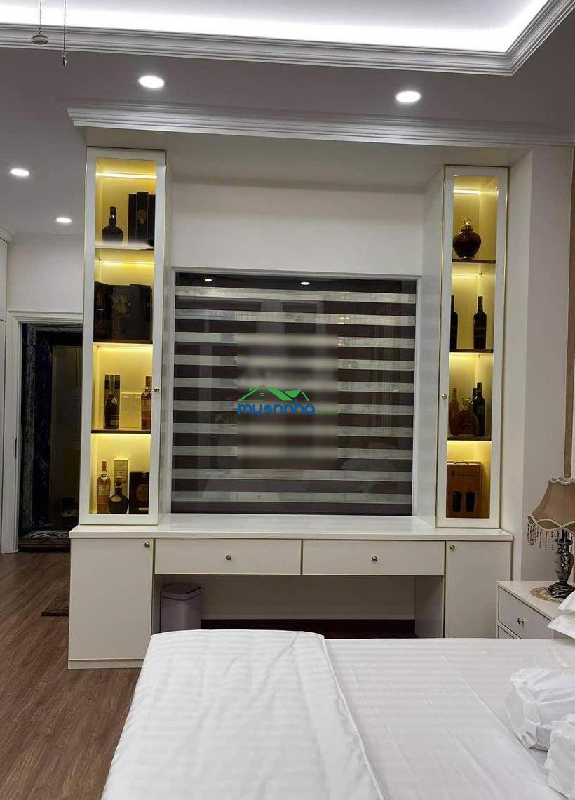 Hạ giá bán gấp! 15,5 tỷ đường nơ trang long dt: 4m x 20m, hầm + 5 tầng - 4