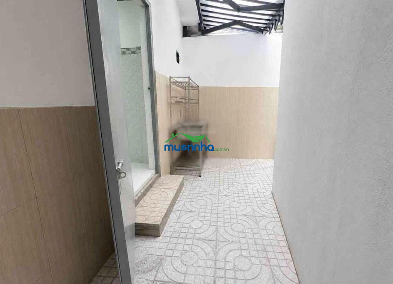 Chỉ 4 tỷ hơn mua được nhà cạnh chợ thủ đức - 3