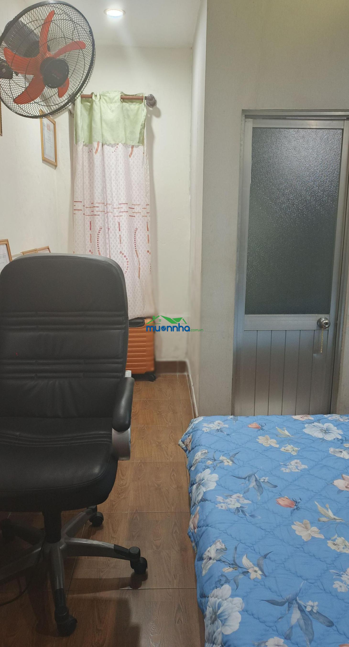 Nhà đẹp 1 trệt_2 lầu, ngay gần chợ tam bình: 3pn + 4wc + phòng thờ + sân thượng