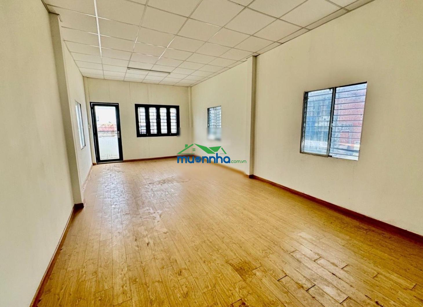 Nhà mới vào ở ngay - lê đức thọ - xe hơi đỗ cửa - gần kênh tham lương - có pn tầng trệt - 2