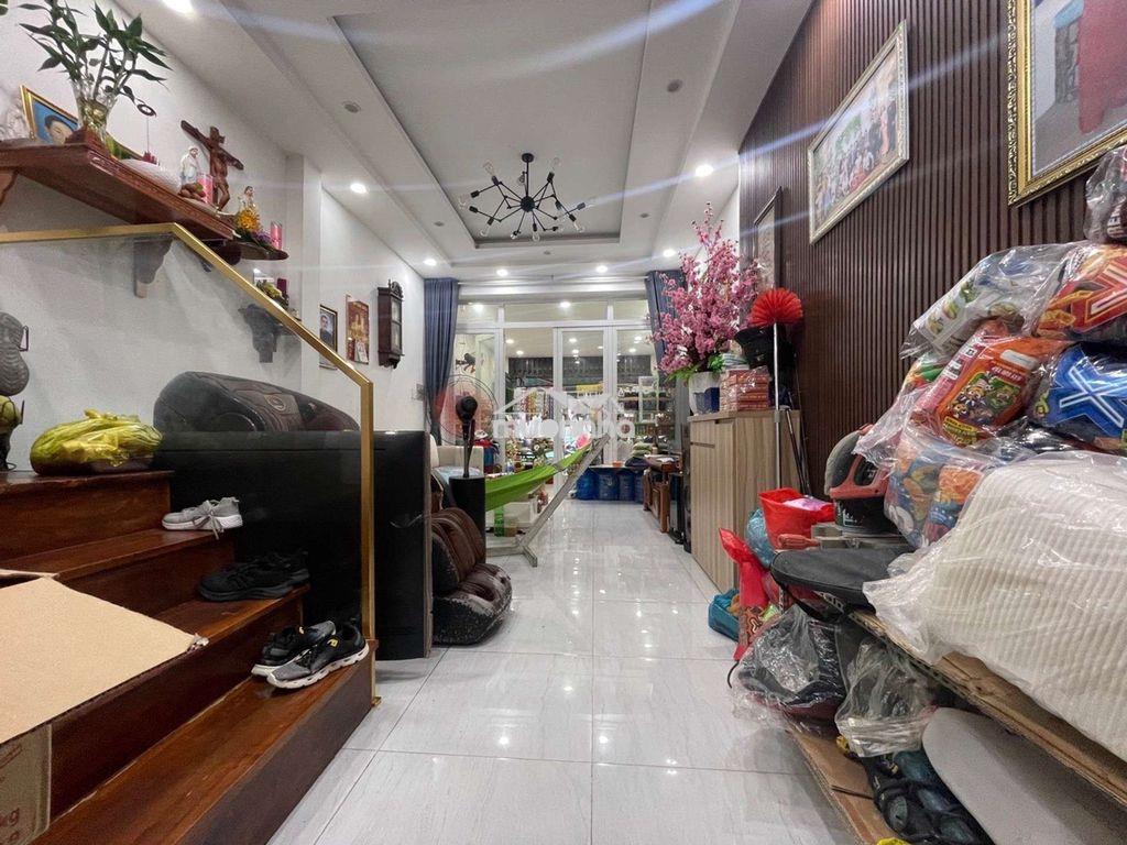Nhà lê văn khương - sát mặt tiền - ngay bia heniken, dt 80 m², giá rẻ - 2