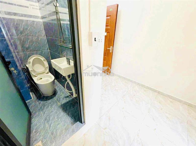 Chính chủ cho thuê phòng q.1 trần hưng đạo giá 6tr ở ngay ful nt lh em