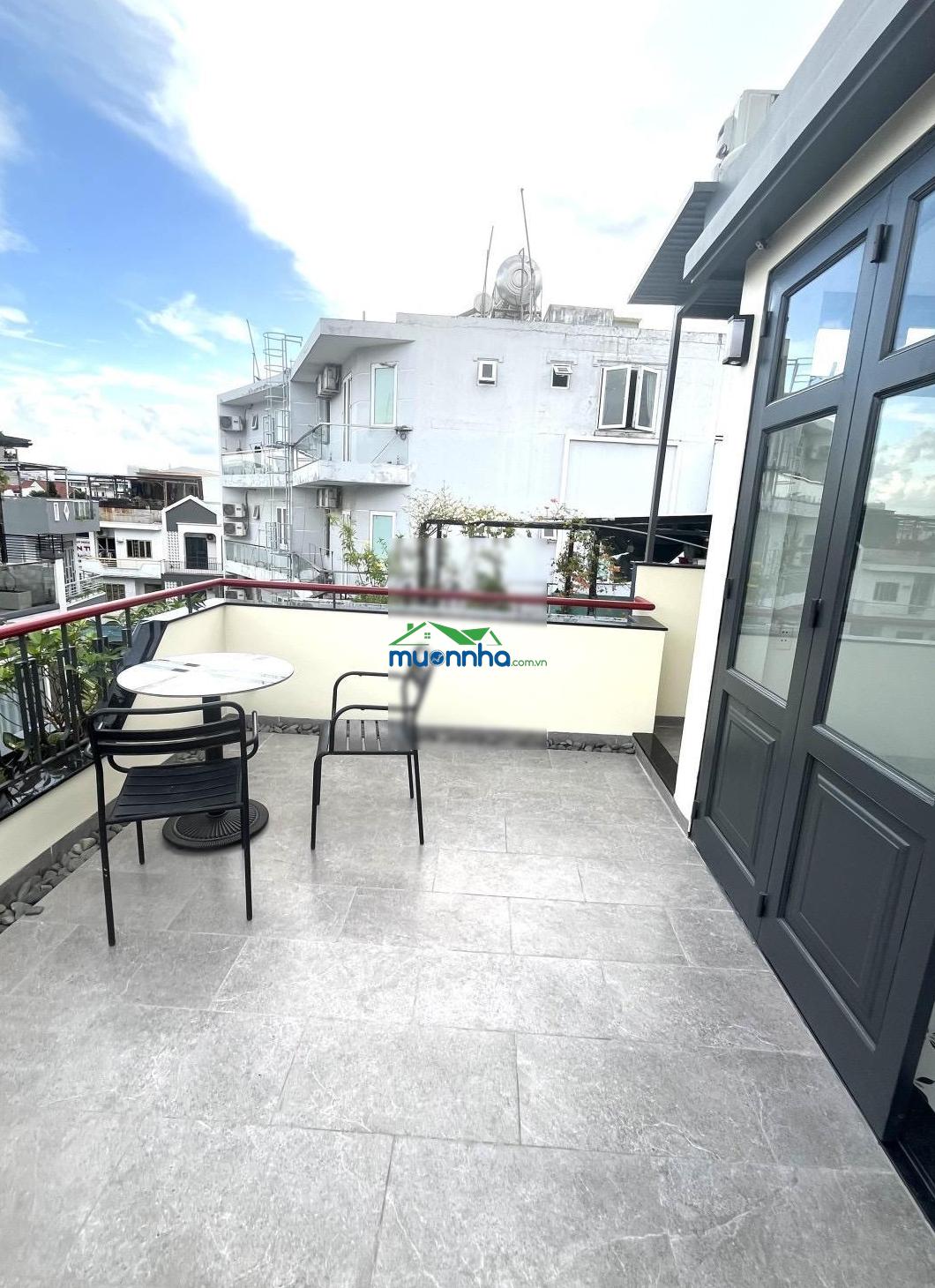 Chị hồng chủ cửa hàng trang sức nổi tiếng sài gòn cần bán căn nhà 4 tầng ngay tân thành - tân phú