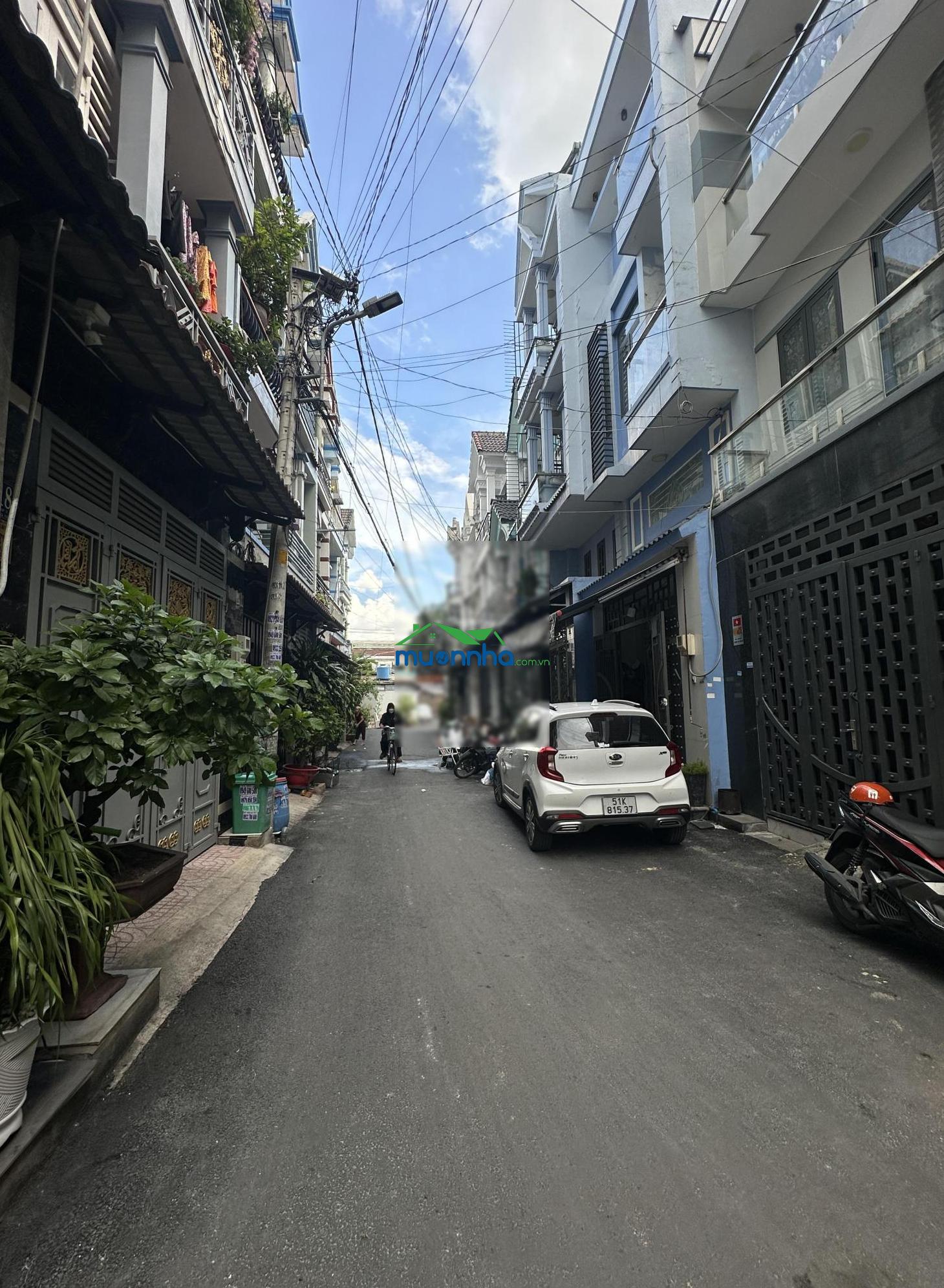 Chỉ vào ở thôi ko cần sắm sửa gì thêm - nhà đẹp khu đồng bộ dân trí cao hxh thông