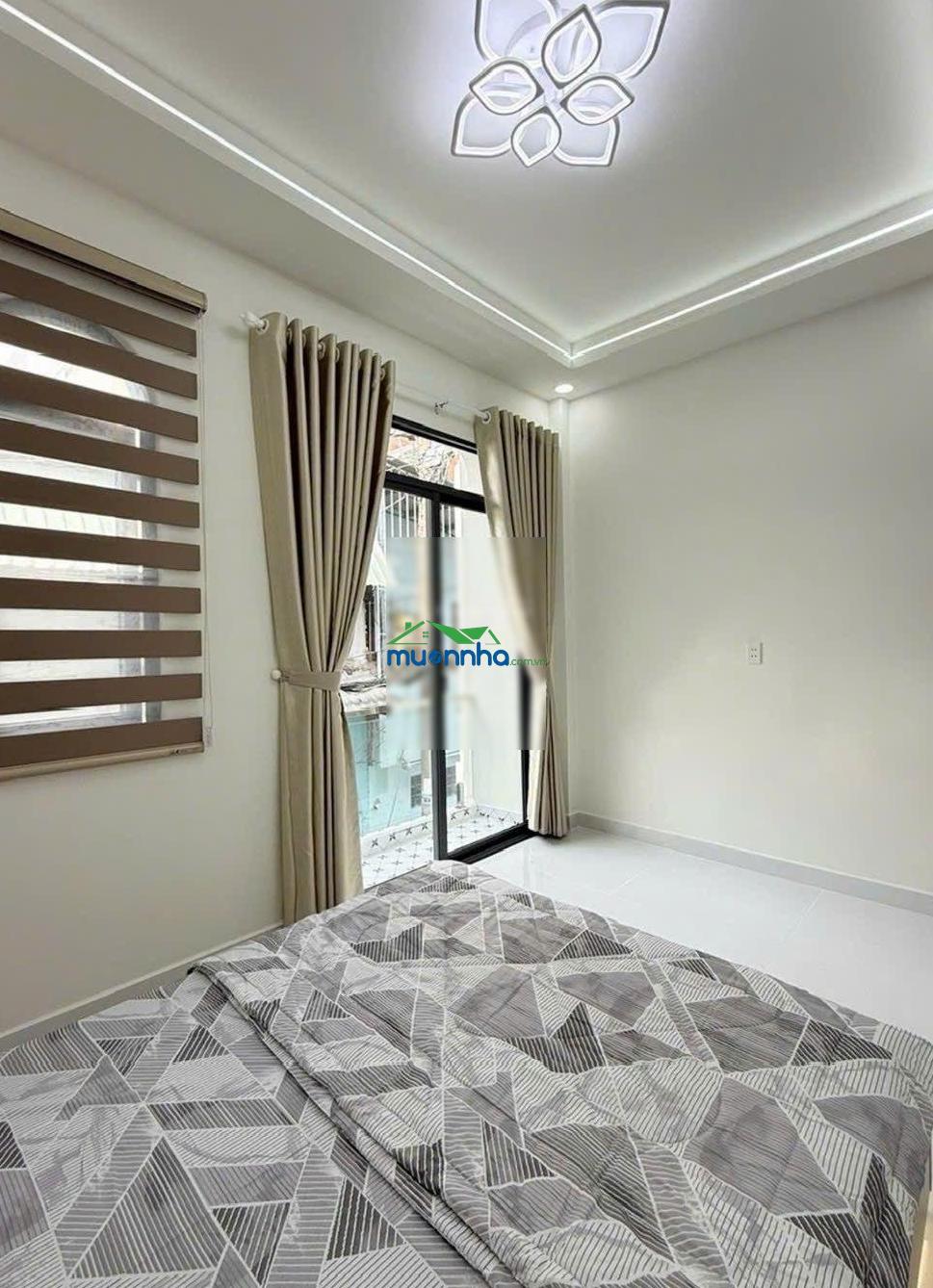 Nhà đẹp hẻm xe hơi ngay sau căn mặt tiền khuông việt, kế đầm sen q11, 3pn, 4x10m, 6.29 tỷ. - 2