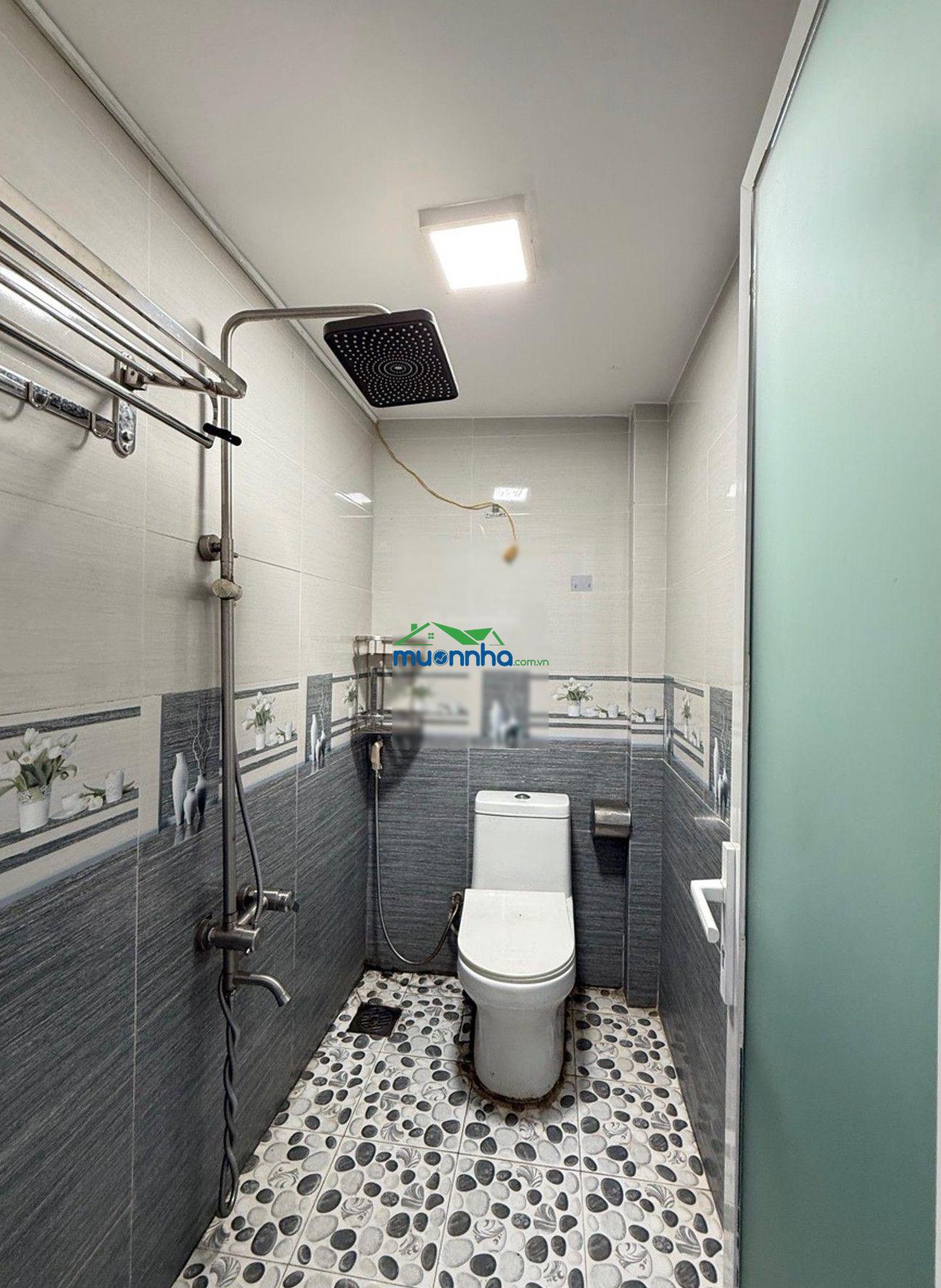 Hiếm- mặt tiền phường 4- 105m2 chỉ nhỉnh 7 tỷ- nhà sân vườn thoáng mát - 2