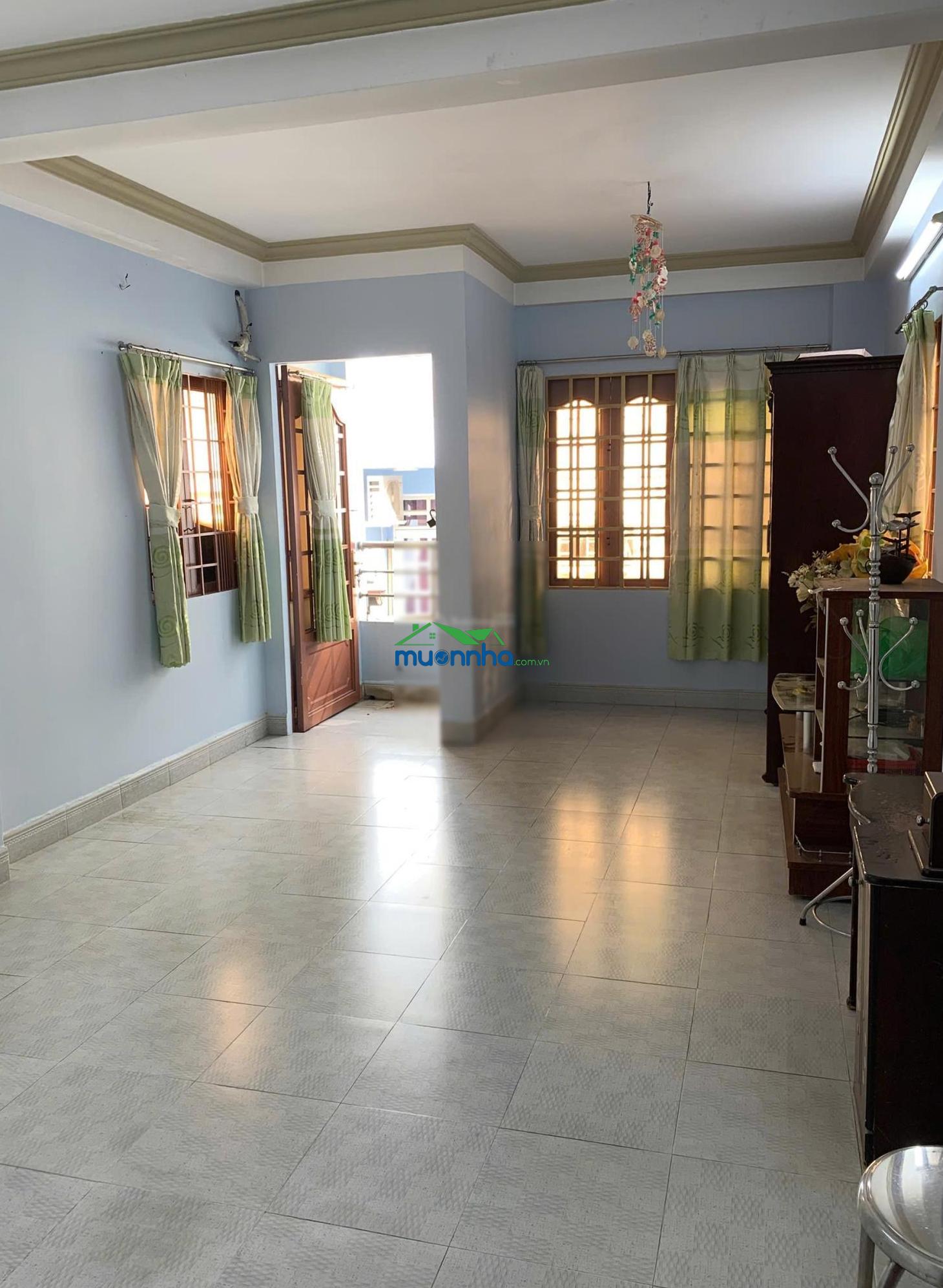 Nhà hẻm 77 cao văn lầu, quận 6. gần chợ lớn. 4m x 16.5m