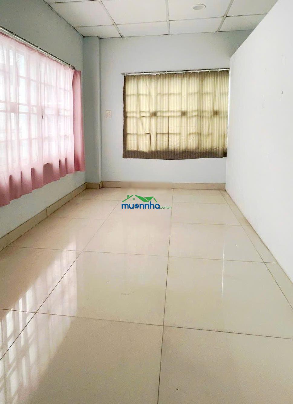Quận 4 nhà góc tôn đản & vĩnh hội, 28,3m2, 3 tầng, 3,7 tỷ - 2