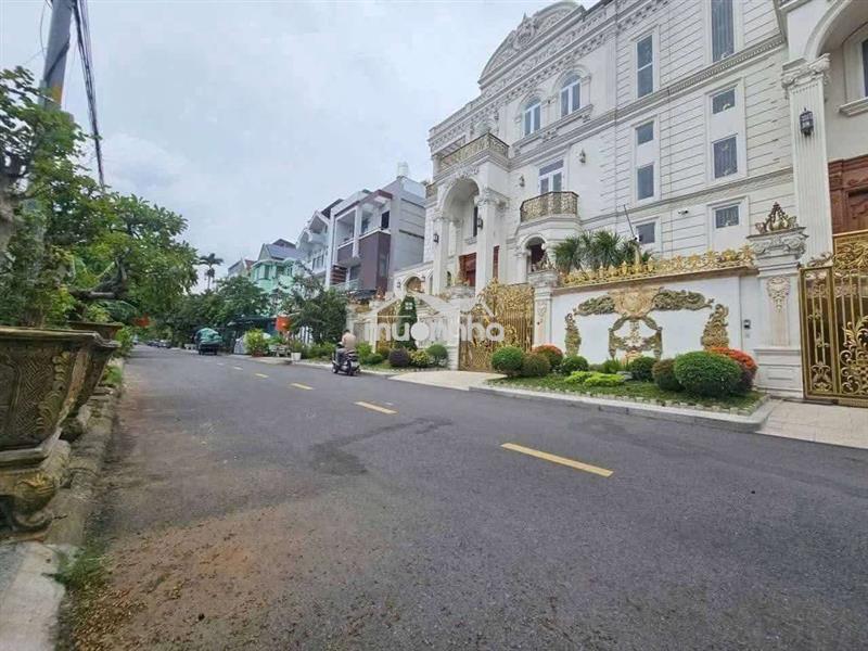 Lô đất đẹp 10m x 18m. 180m2. khu biệt thự phú nhuận 1/ lê thị riêng