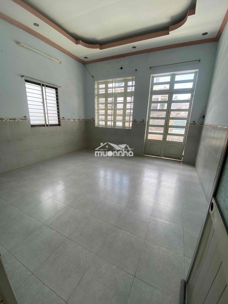 Hẻm thông gần nguyễn sơn 4.5x14, 1 lầu, 10 triệu - 2