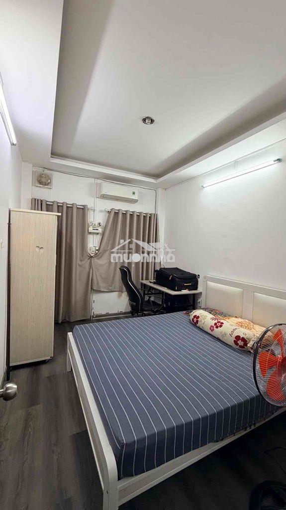 Nhỉnh 5 tỷ - khu phan xích long - nhà đẹp 2 tầng btct - 44m2 - 4