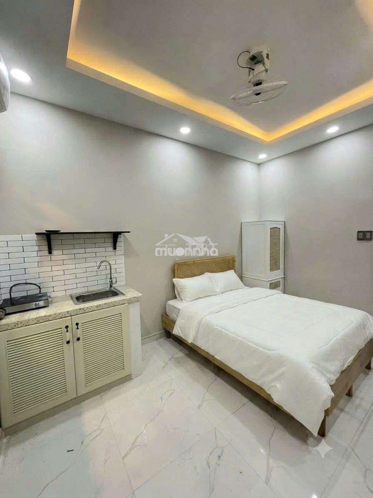 Căn hộ ban công full nội thất - nhà sạch sẽ, ít phòng - nơ trang long - 2