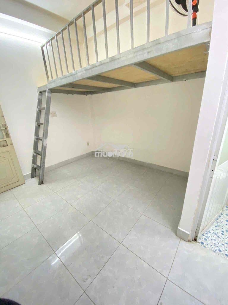 Phòng trọ gần gigamail có gác - 2