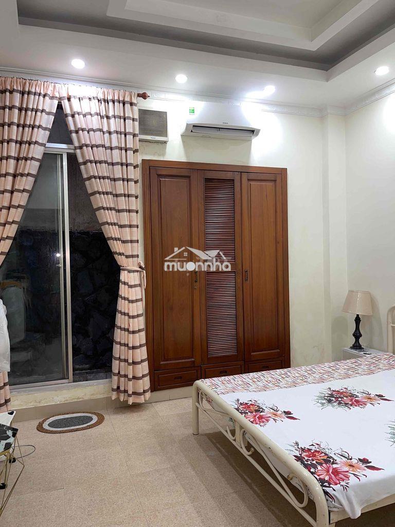 Cho thuê căn hộ chung cư ngay trung tâm tân định q1