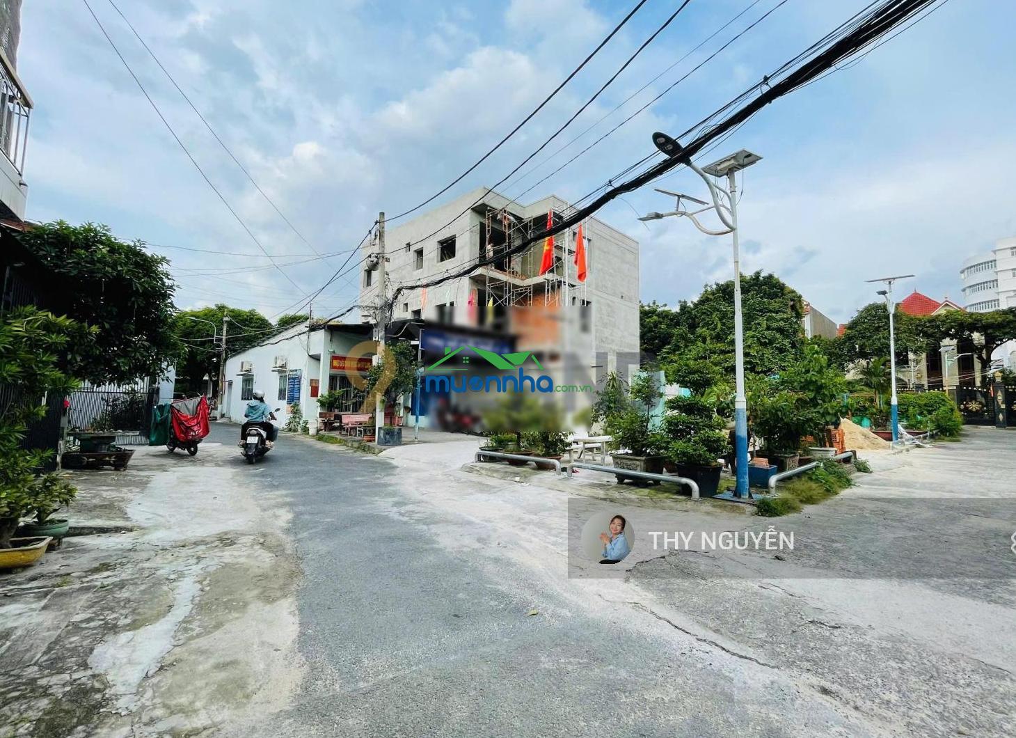 Nhà 5 tầng - xây kiên cố - ngay kha vạn cân - sát đh ngân hàng - hòa công đầy đủ - hẻm 4.5m