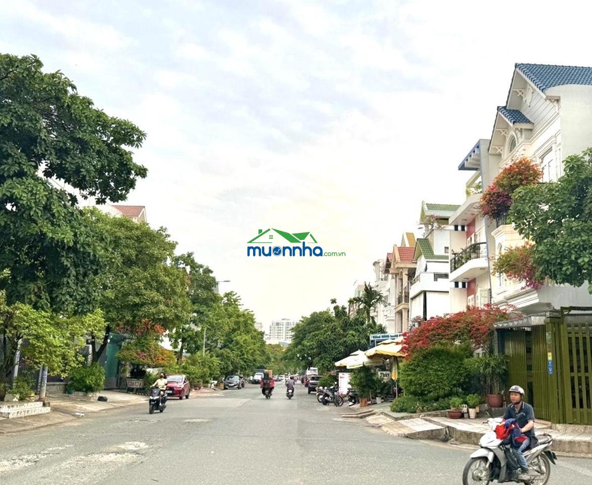 Nhà 3 tầng khu phân lô - 73m2 - ven sông hiệp bình chánh - đường 5m - shr - 2