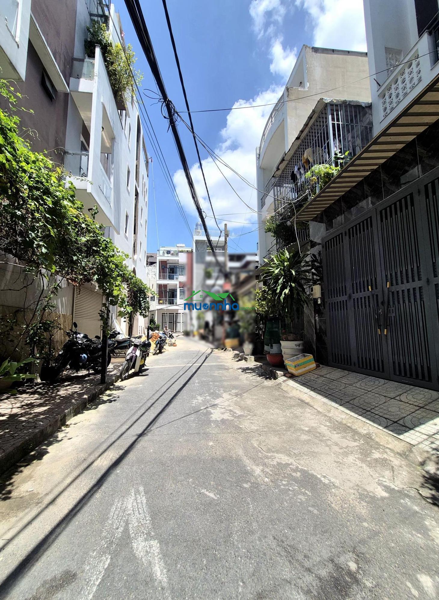 6 tỷ 95 - hẻm 8m - phạm văn chiêu - 3 tầng btct - 3