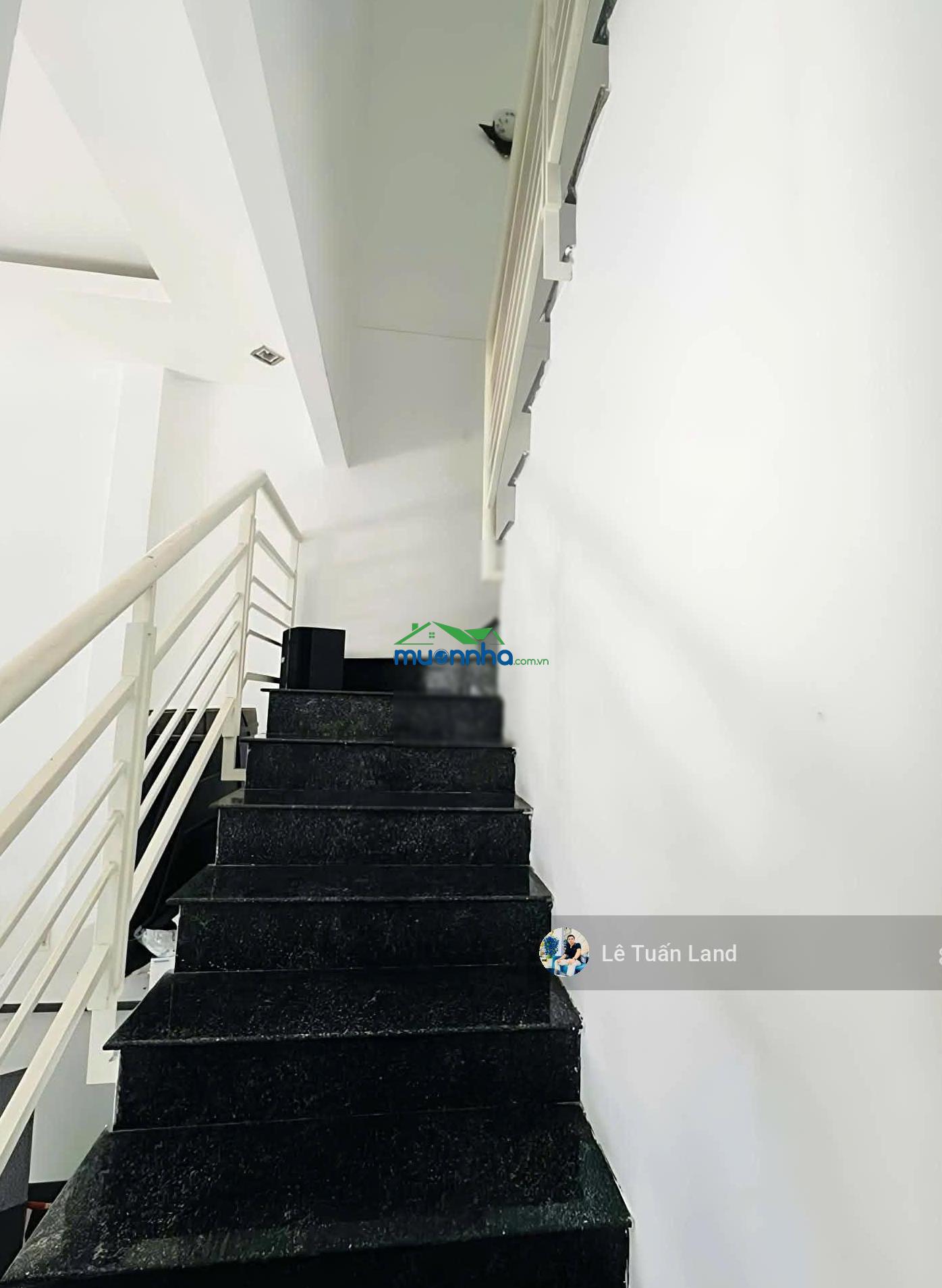 Đường 8m thông - ngay cống lỡ - phạm văn bạch - 4mx14m (56m2) - 3pn - p. 15 tân bình - 4