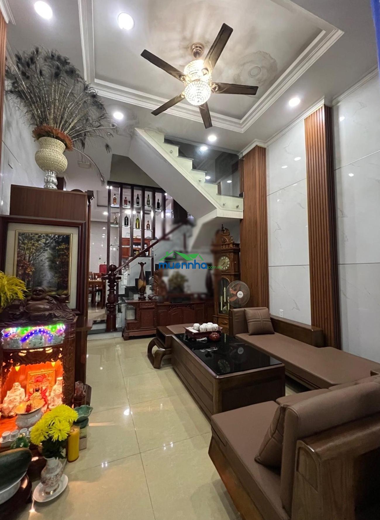 Bán nhà 4 tầng kdc hưng phú - đường 10m - ô tô trong nhà - 4