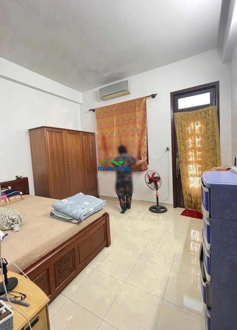 Nhà mặt tiền kinh doanh 6x20m, giá 1 tỷ 150tr. ngay chợ bùi minh trực, sổ riêng, đang cho thuê 25tr - 2