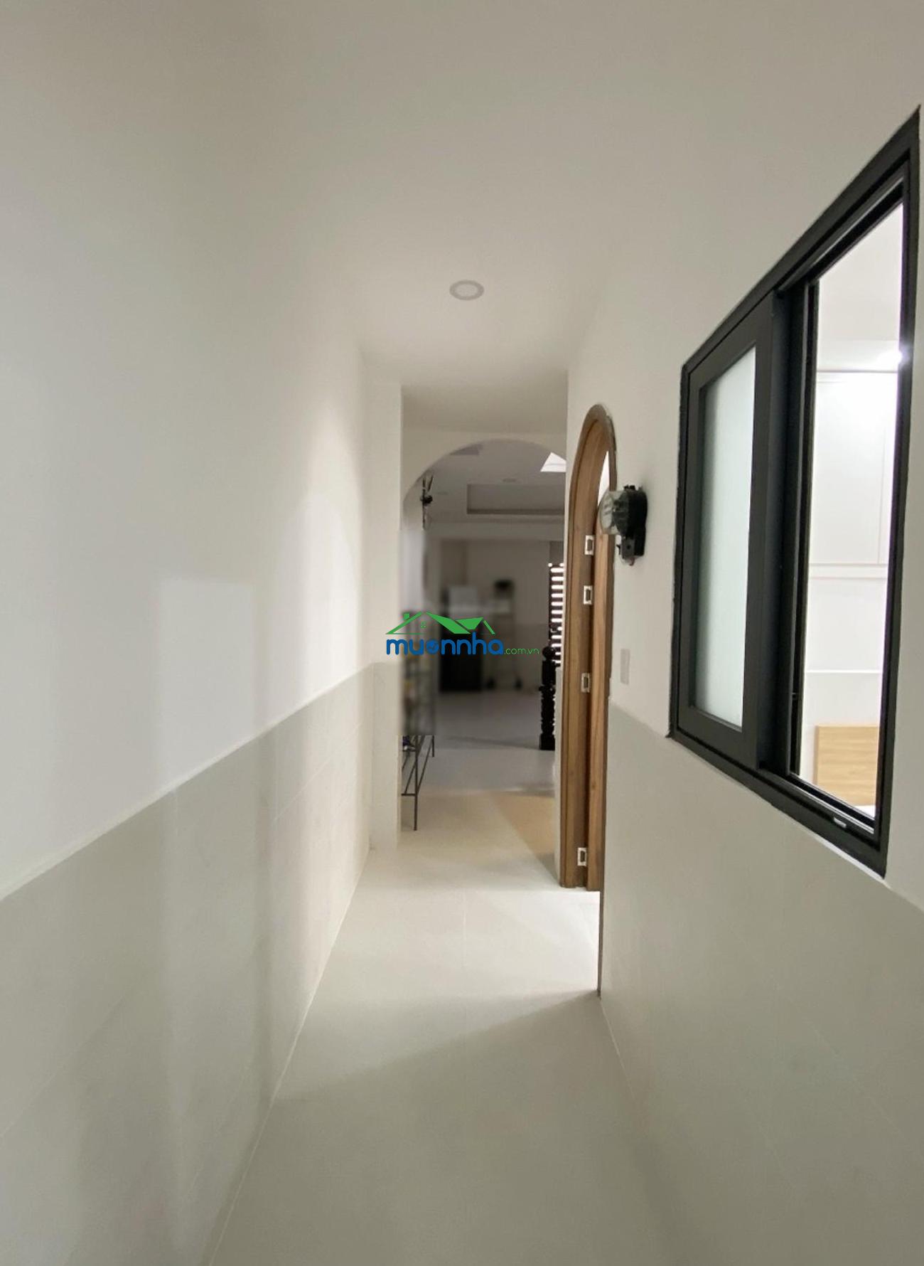 Nhà riêng & chdv 8 phòng doanh thu ~45 - 50 triệu/tháng 2 mặt hẻm view phú mỹ hưng chỉ 8,8 tỷ - 3