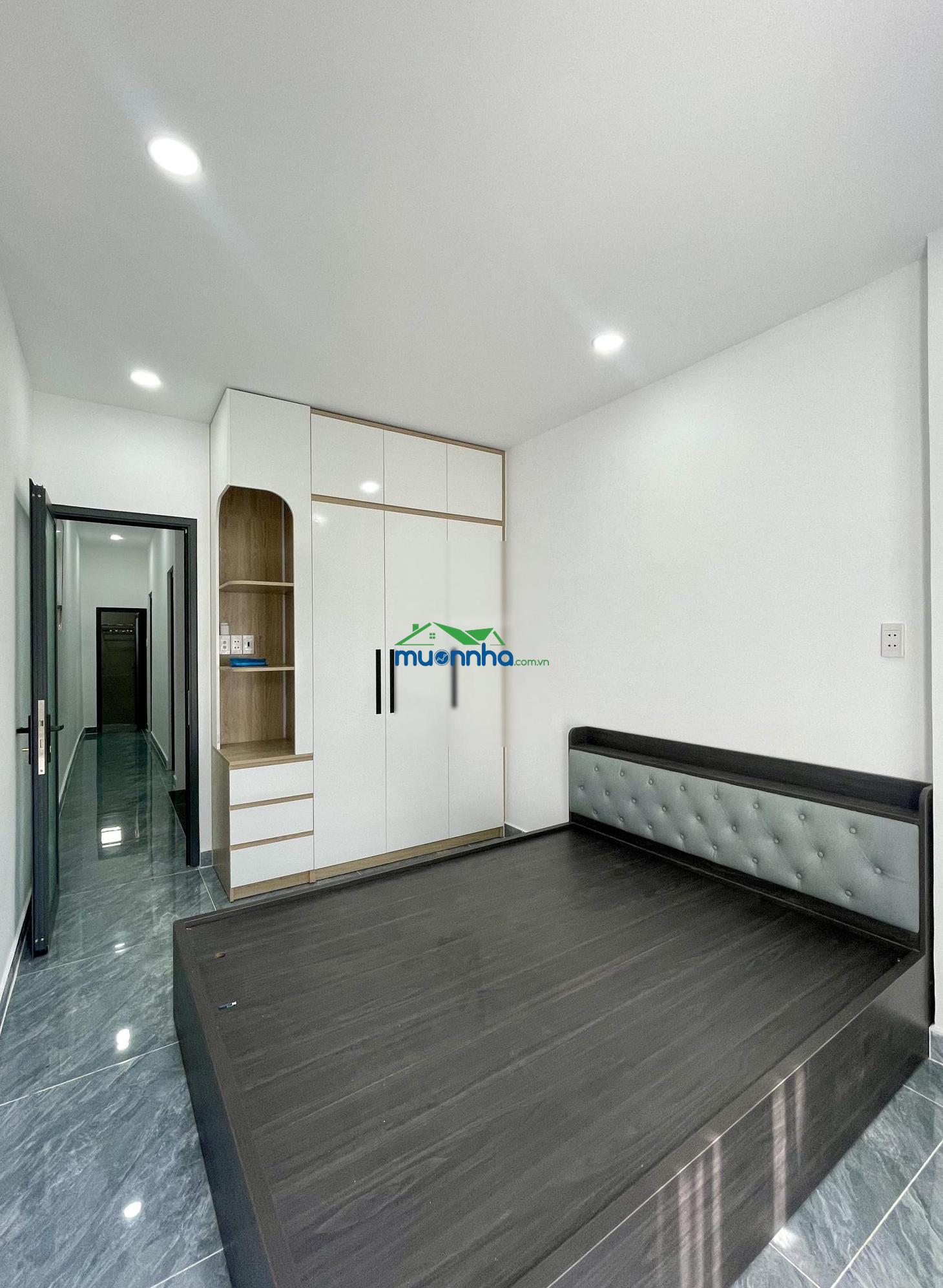 Sát vách tên lửa, dt 60m2 nhà mới 4pn(1pn trệt), nở hậu, 4,98 tỷ - 4