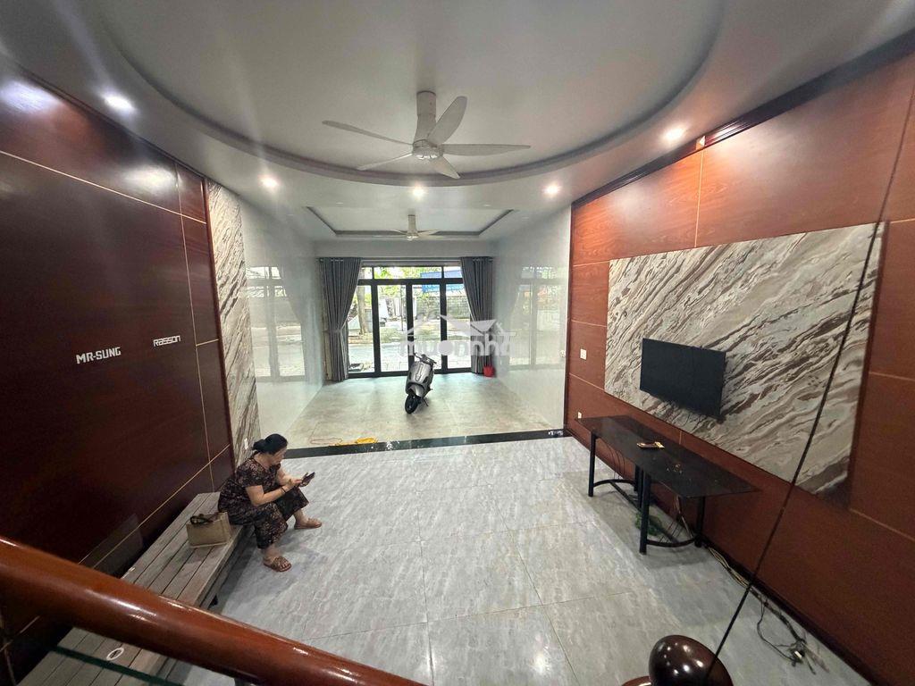 Nhà đẹp ngay làng đại học - 2