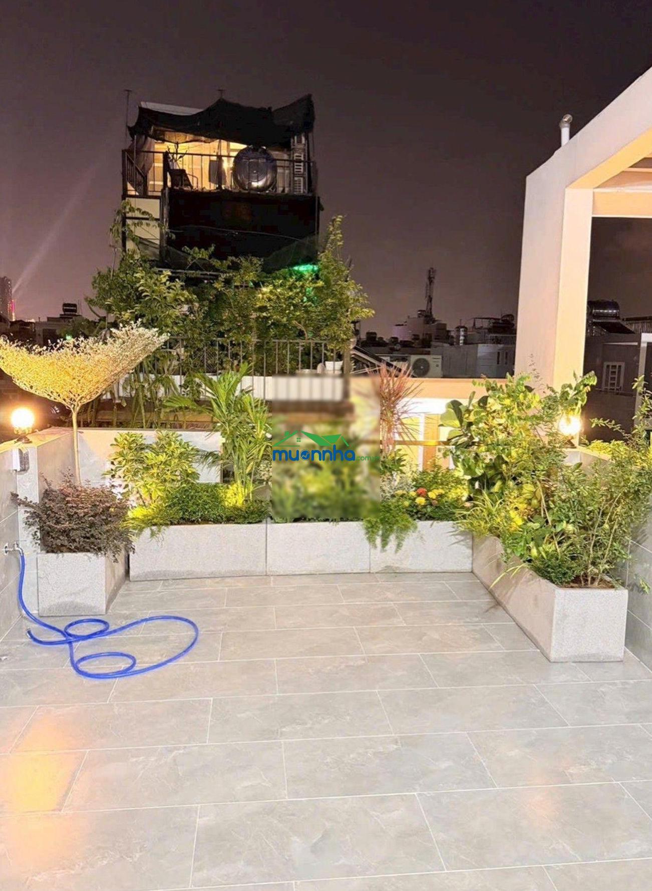 Nhà hẻm xe hơi - 4 tầng - khánh hội - dtsd 160m2 - 4pn khép kín - chỉ 8.78 tỷ