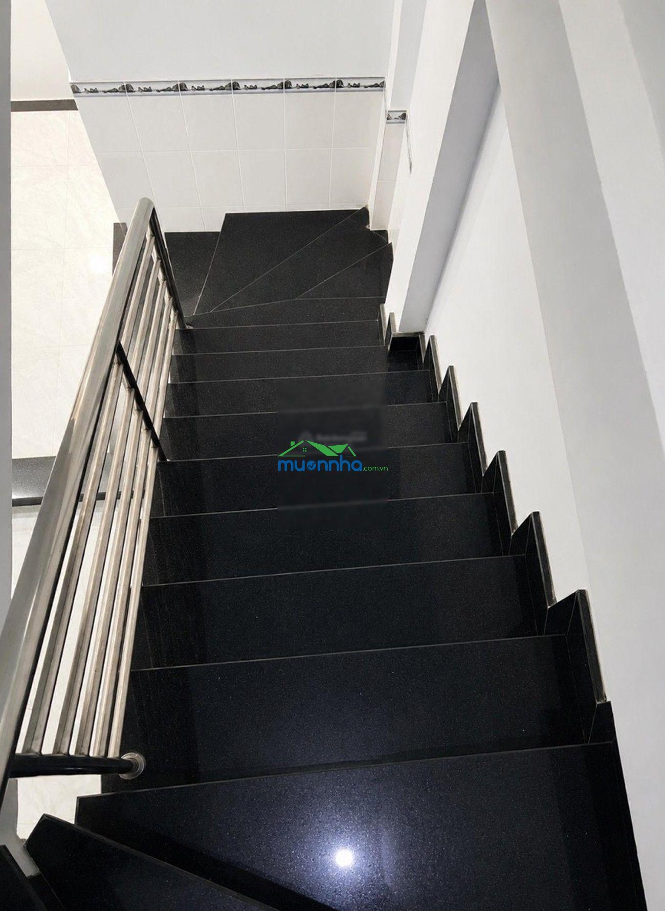 Nhà lô góc quận 7, sát kdc nam long, dt 55m2, 5.5t ỷ - 3