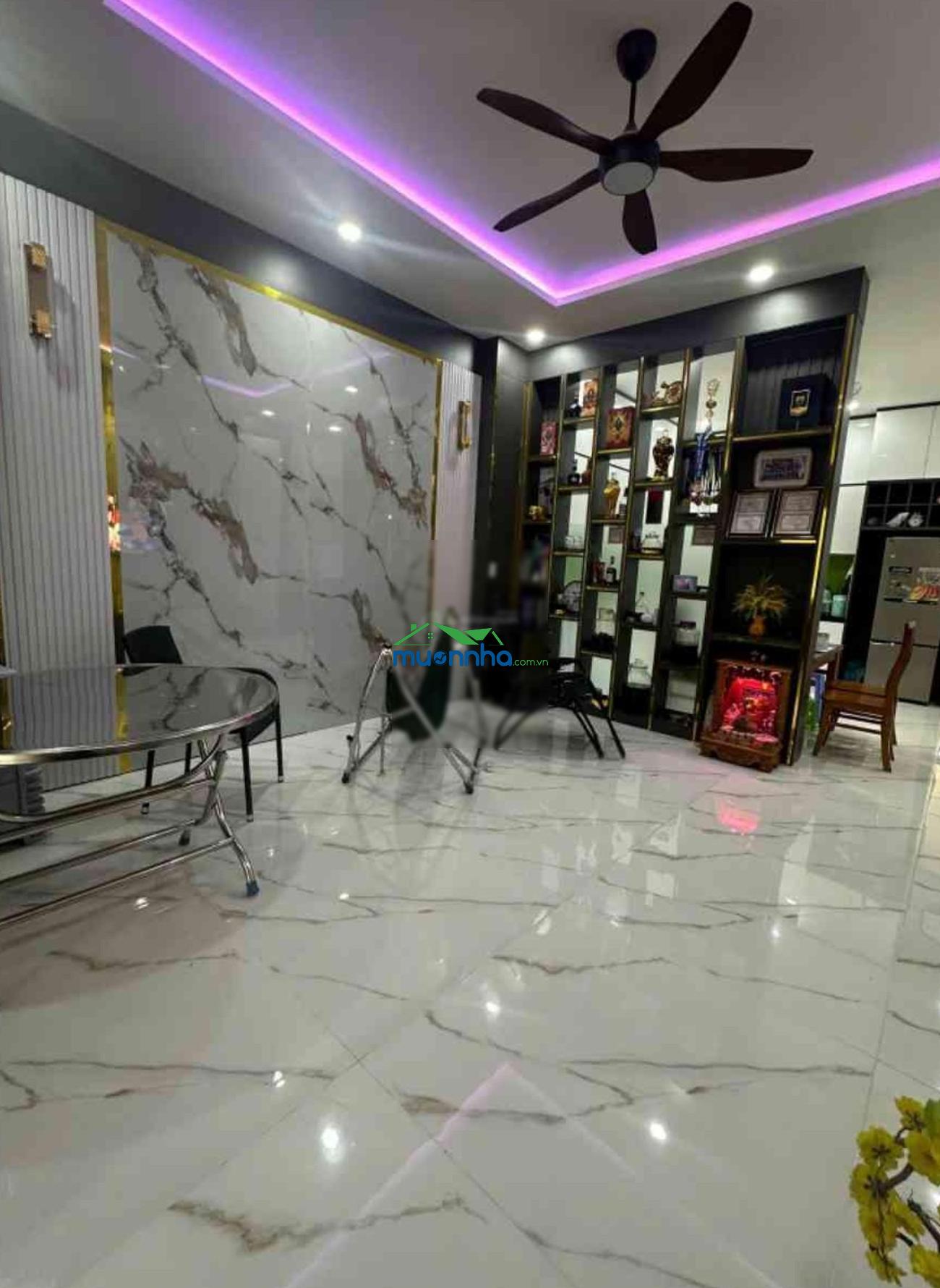 Nhà mới dt 104m2 full nội thất trục nguyễn thị định q2 10,2 tỷ