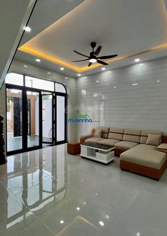Bán nhà tại hoàng bá huân, 1,96 tỷ, 100m2, view đẹp, pháp lý đầy đủ